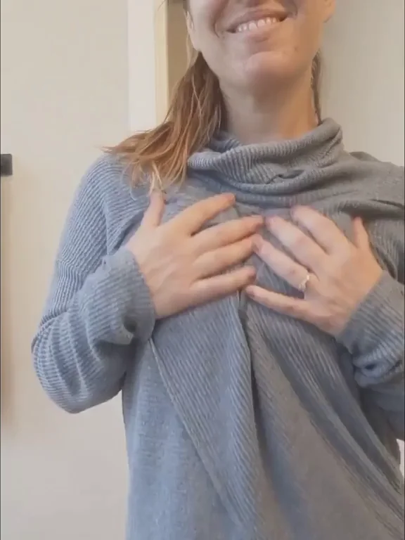 Think anyone noticed I was shopping braless today? (OC)(Drop)