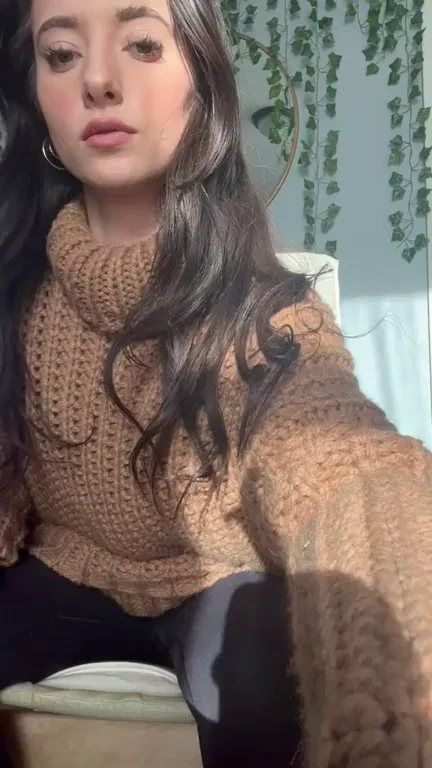 Wanna Play with My Huge Surprise Tits? 😈🍈🍈
