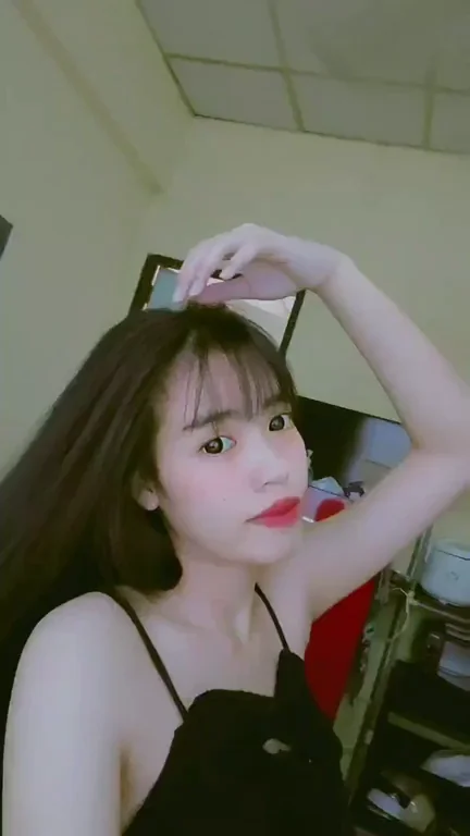 Good Morning Baby! Sexy Susi's Teasing Strip 😘🔥
