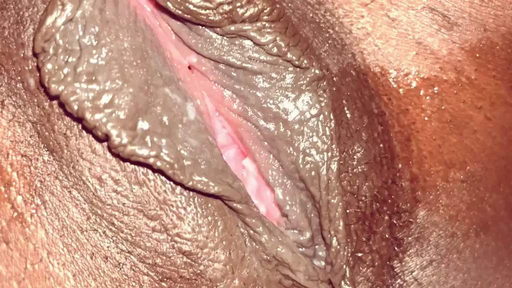 Obsessed with Her Juicy Labia Details 😍🔥