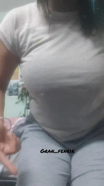 2K Tease: Flashing My Rock-Hard Nipples 😈🍒 [OC]
