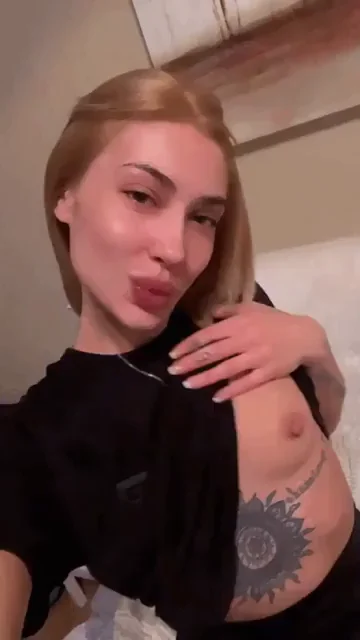 Maybe the flattest boob reveal you see today