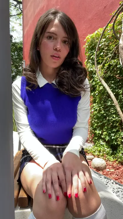 Kicking Off the Week with Cute Latina Vibes! 😘 [F]