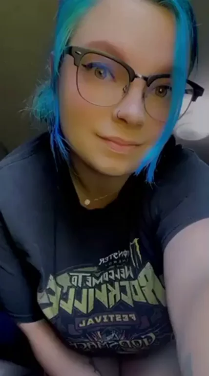Can't stop looking?