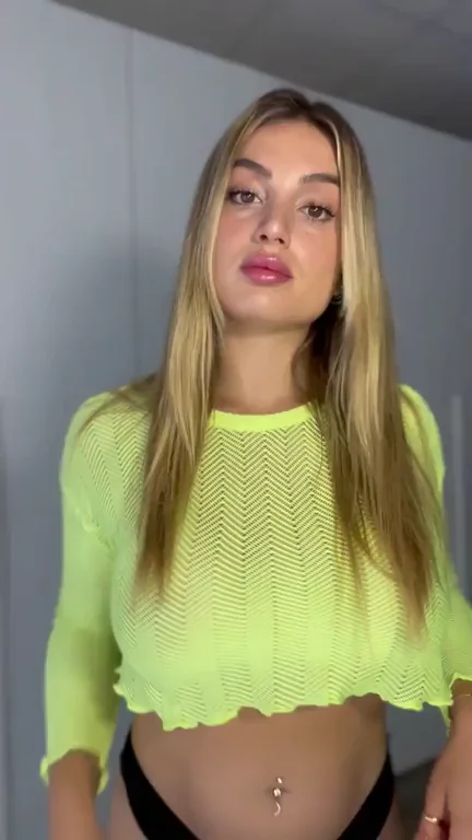 Am I your blond type ?