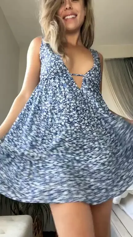 A dancing simp