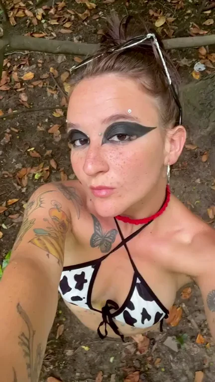 I bet my freckles and titties can raise a few dicks here tonight