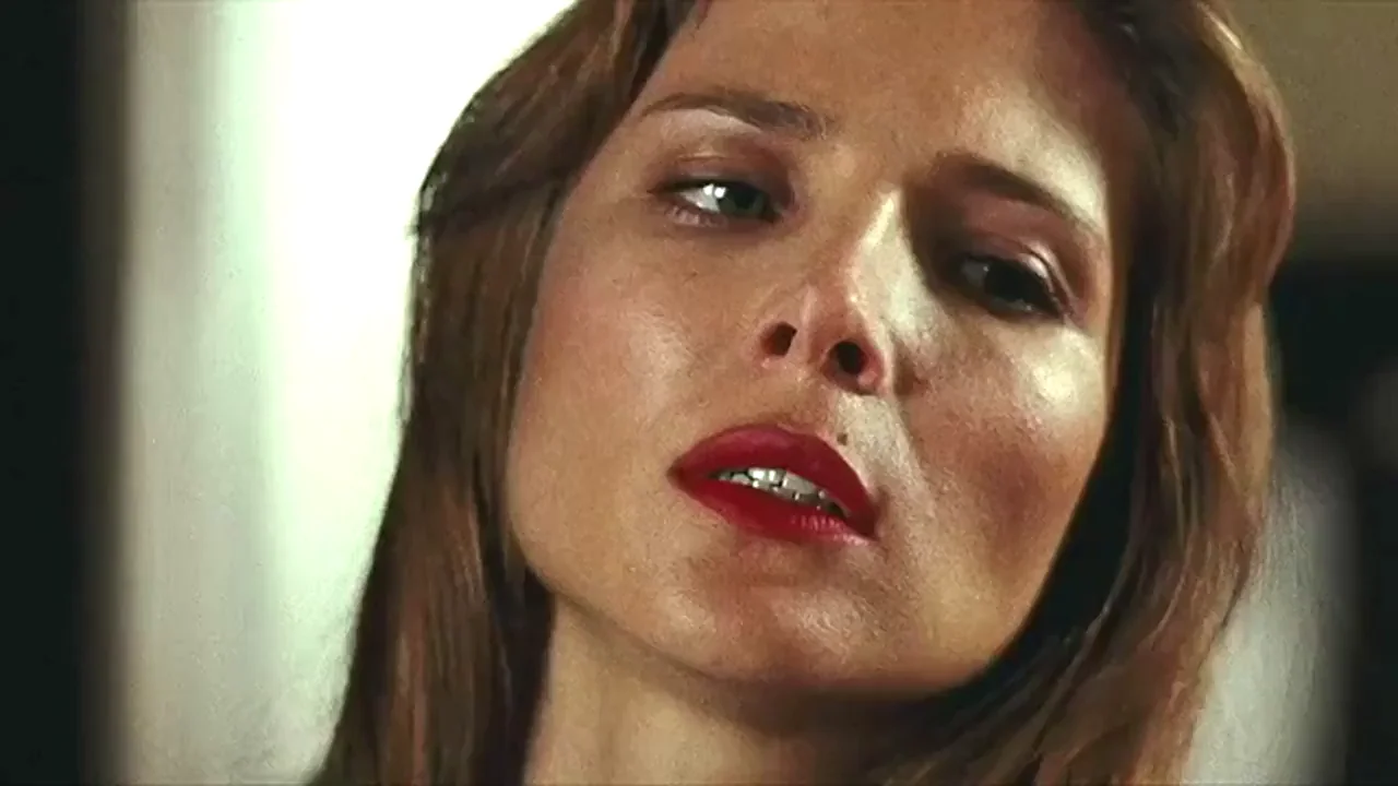 Elsa Pataky in Di Di Hollywood