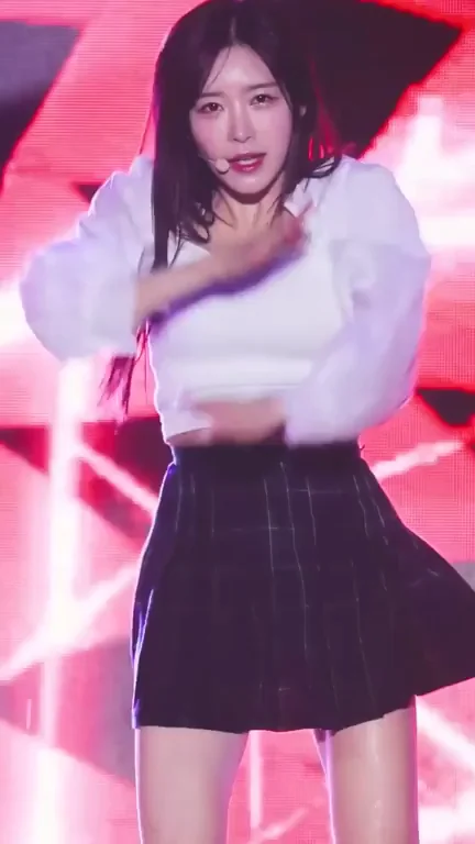 CLASS:y - Hyungseo
