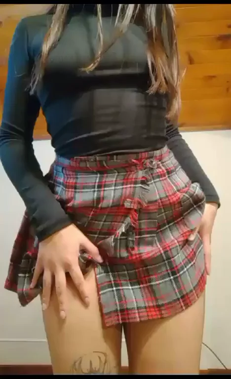 Teasing Schoolgirl Slut Lifts Skirt to Flash Her Juicy Latina Ass