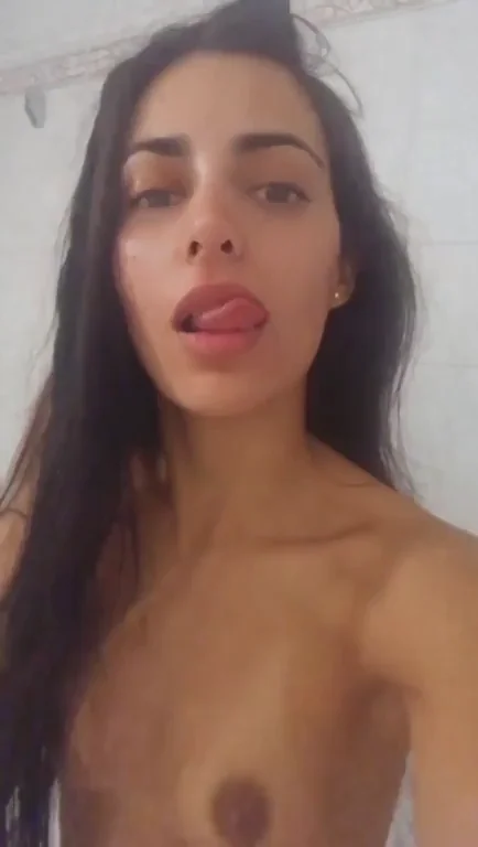 I just want someone to play with my boobs