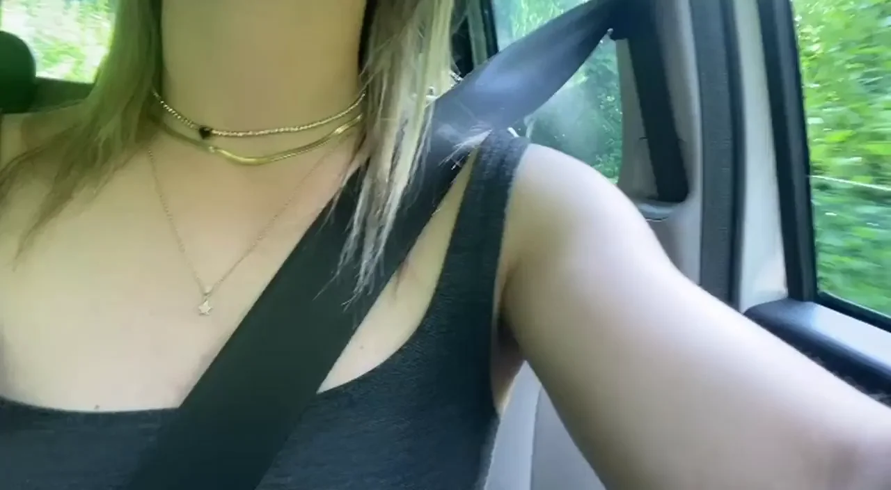and as always, I meet my neighbor, I don't know if he does it on purpose to see my boobs...