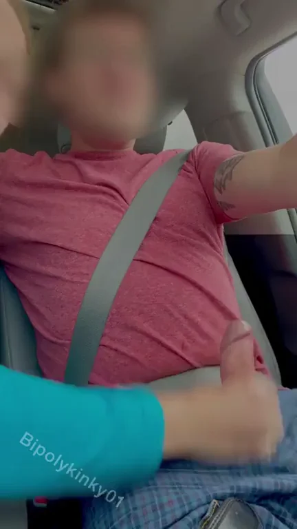 Best to always swallow when giving road head. Less mess!
