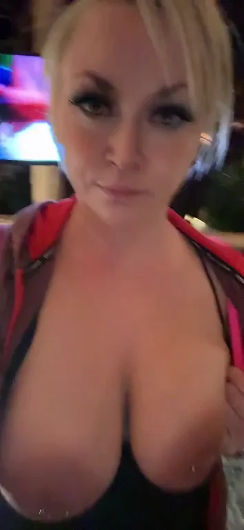 Will show my tits anywhere