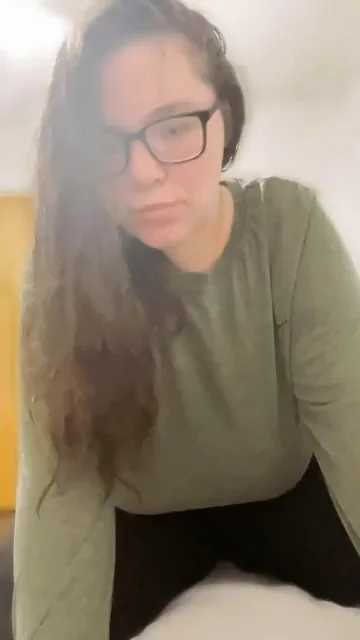 POV: I'm your gf wearing your shirt and sending you videos