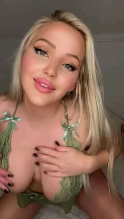 Busty Norwegian 10/10 Blonde Teases Her Massive Tits 🔥🍑