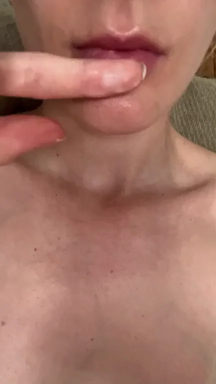 licking off my own cum ðŸ’§