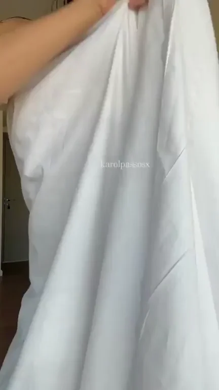Petite Slut's Tight Nude Body Begs for Your Cum 😈💦