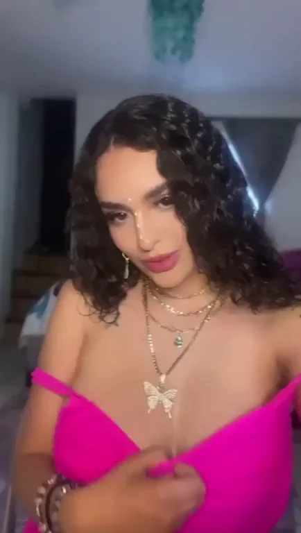 Crave-Worthy Titty Drop That'll Ruin You 😍🍈🍈 [OC]