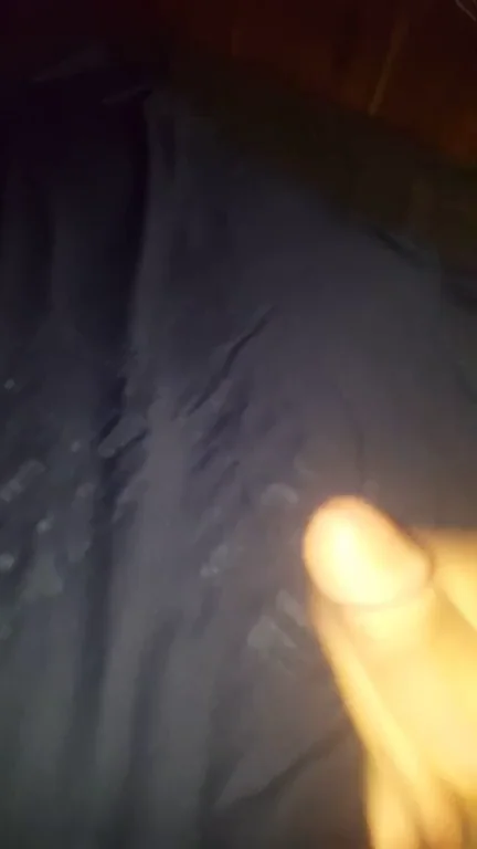 💦 Begging Sluts for Naughty Pics to Jerk My Thick Cock & Blast Cum Tributes 🥵