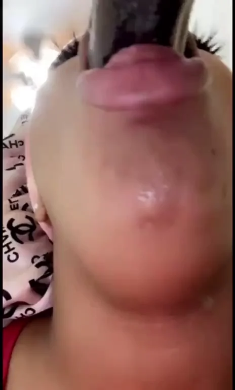 I love getting my throat fucked ? sc briilovely2