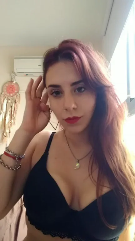🔥 Upvote for My Juicy Tits Tease! 😈
