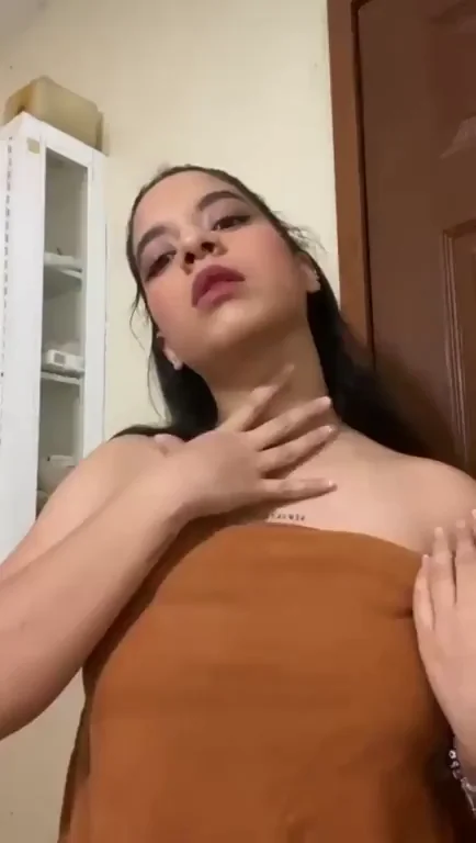The fact that you guys jerk off to this is sooo fucking hot to me