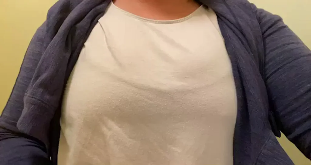 Tittydrop from my office ?(37)