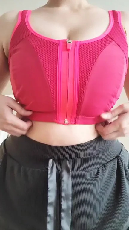 Sports Bra Surprise: Tits Bigger Than You Thought!
