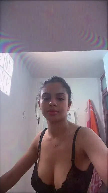 😈 Shocked by My Flexible Slutty Body Tricks 🔥