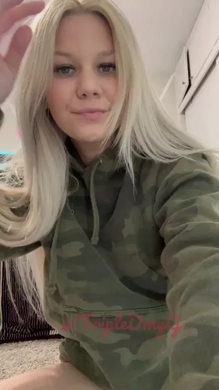 Happy titty Tuesday 😁˜