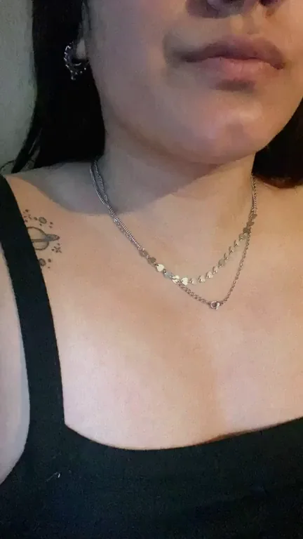Brunette Sex Tits 🥵