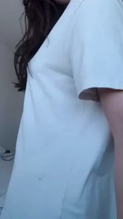 Sizzling Latina Twerk Temptation
