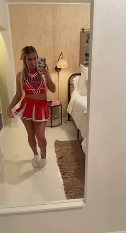 💦 Cheerleader Begs: Explode Your Load on My Massive Tits! 🥳🍈🍈
