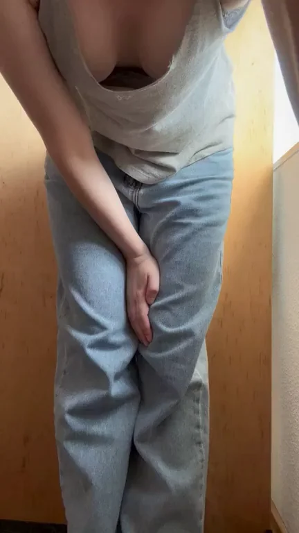 Petite Brunette's Teasing Downblouse Shoe Strip – Tits Popping Out!