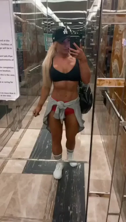 🔥 24F Slutty Coffee Run Cleavage Tease in Elevator 👙☕