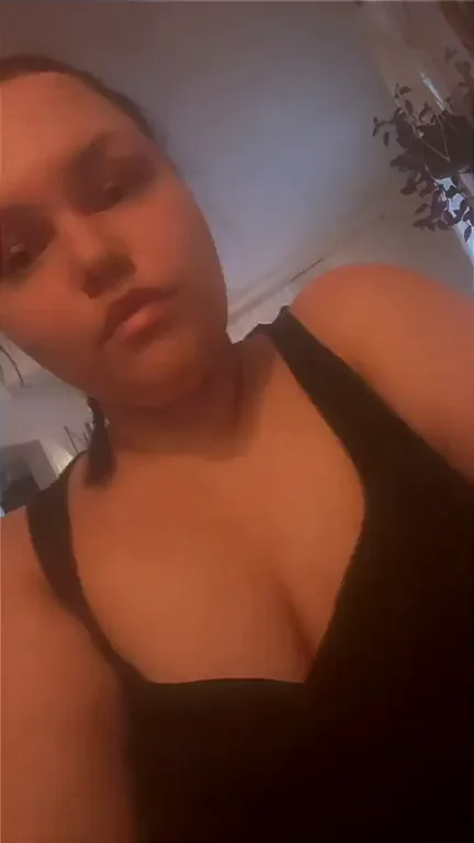 I love showing off my tittiesðŸ’