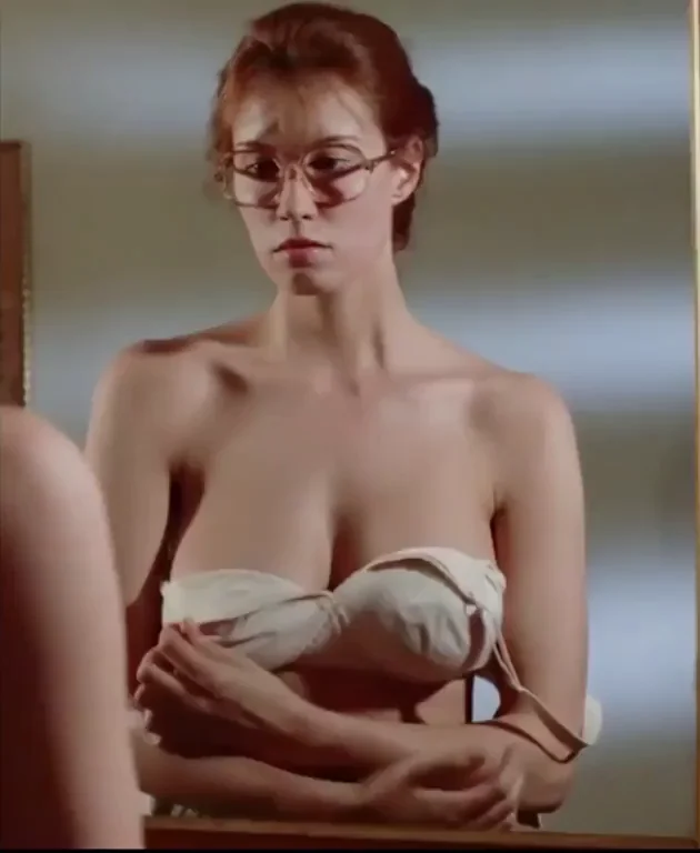 Monique Gabrielle's Glasses & Tits Tease in the Mirror 🔥👓🍒