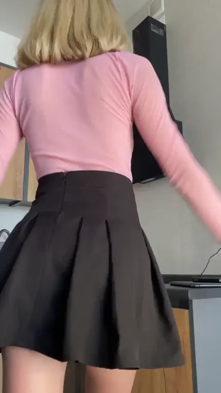 A real friend shows you their pussy|