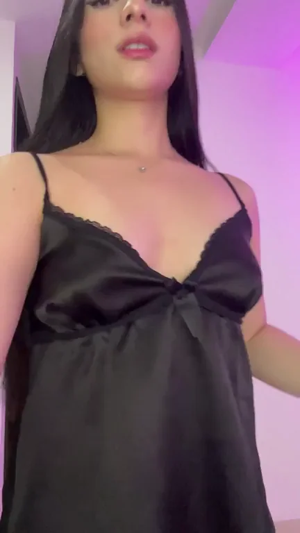 [IG] You wouldn't fuck your maid, would you?