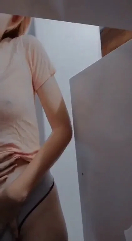I would like the caress of my horny fuckdoll body.