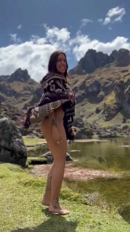 Would you go hiking with me? [flash]