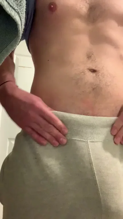 🔥 Rate My Ripped Abs & Thick Cock 1-10? 😈