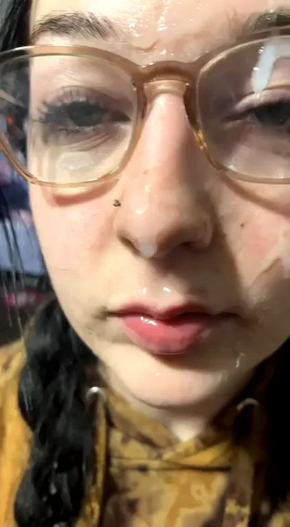 Your new favourite cumslut😁‡