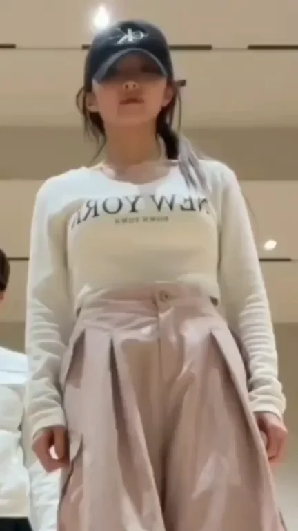 Song Hayoung from fromis_9 Teasing in Dior Outfit