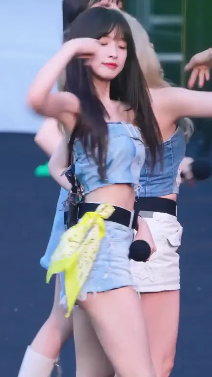Oh My Girl - Arin 🍑