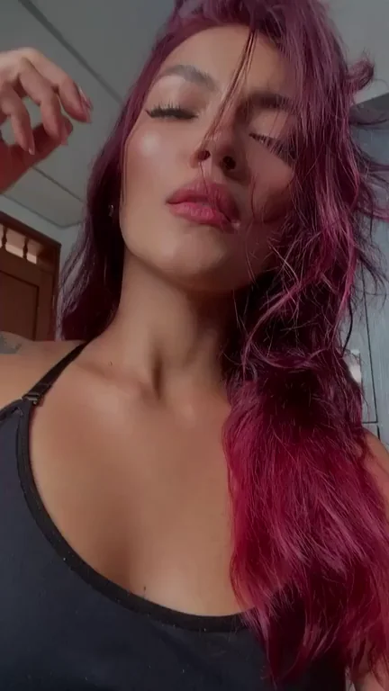 Naughty Purple-Haired Slut Begs for a Kiss Before Daddy Pounds Her Ass