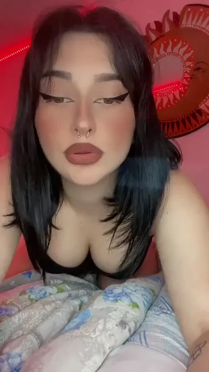 Juicy titties ready for juicy cumloads