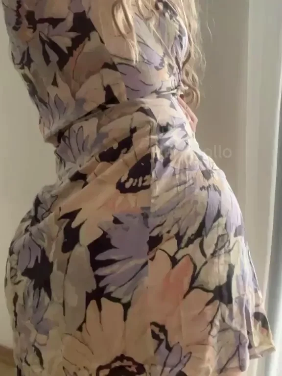 Dumptruck under my dress