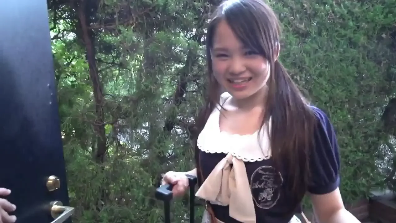 Anyone know the Code or atleast the actress name?